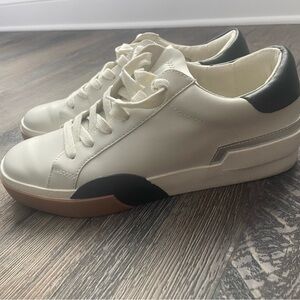 Dolce Vita Harryson Sneakers